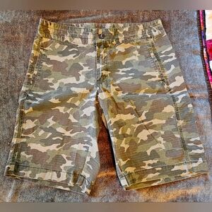 Gander Mountain shorts